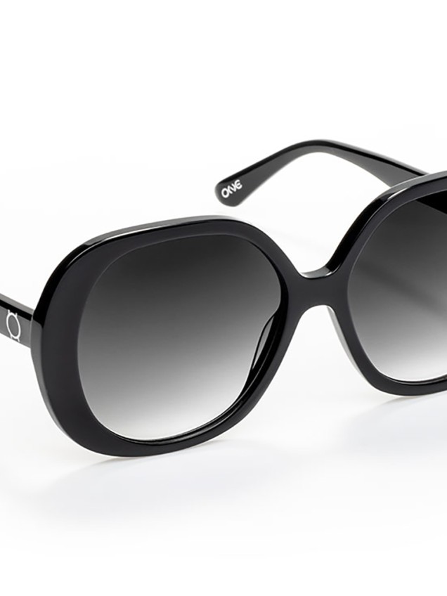 ONE Powerful Black Sunglasses