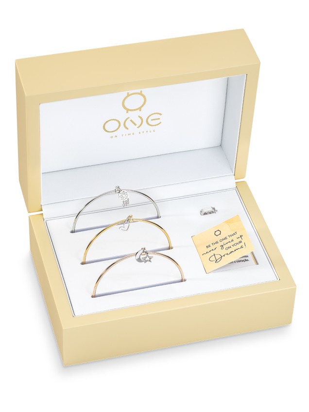 Bangle Set ONE Dreams