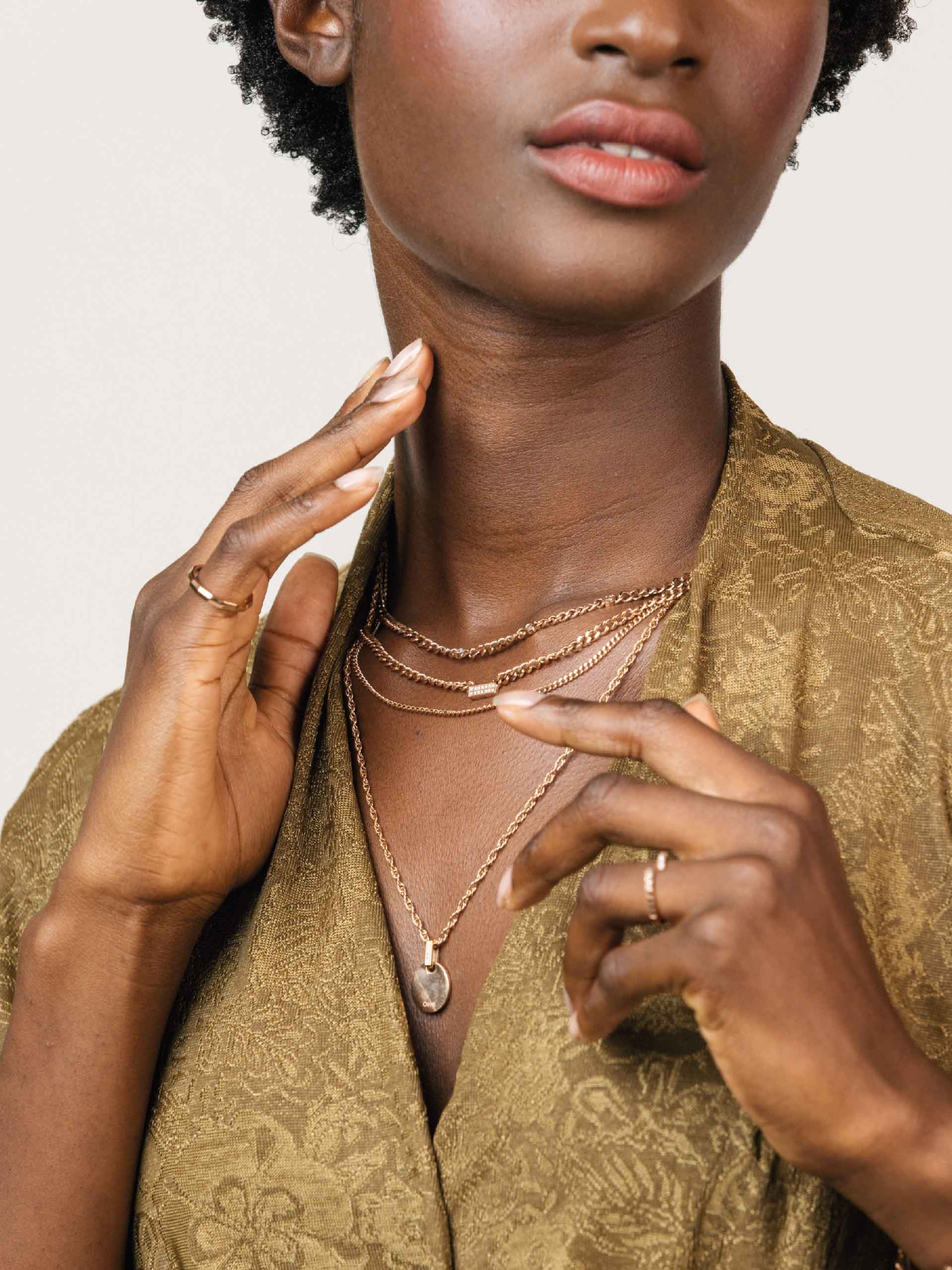 ONE Neckmess Holy Necklace