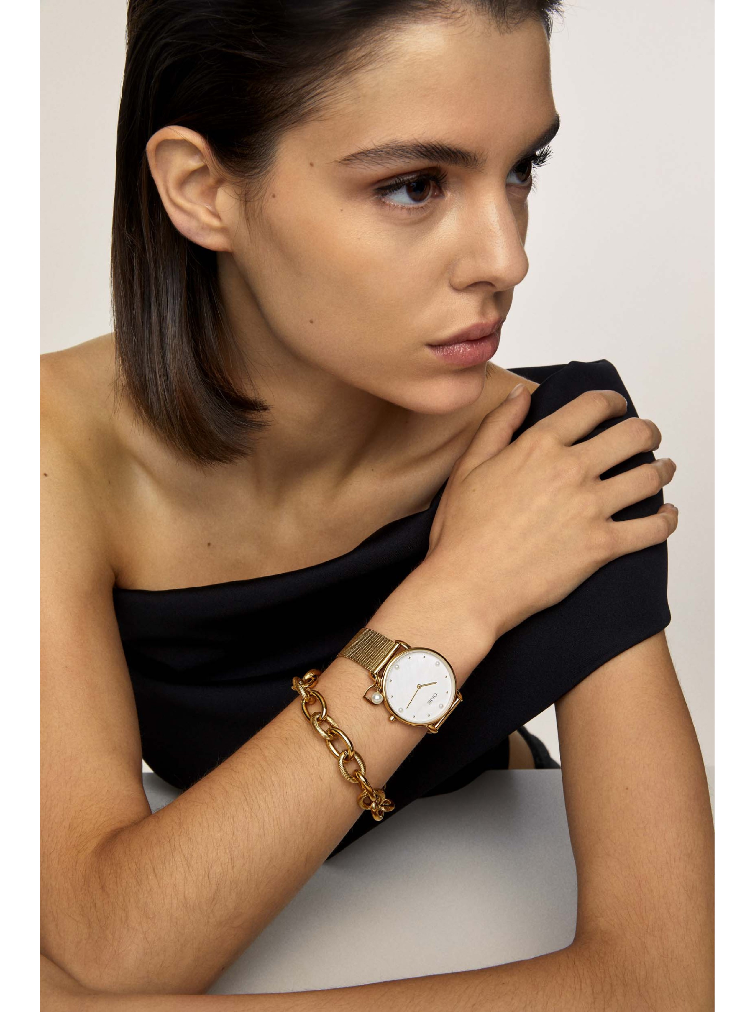 Bracelet One Link Connections