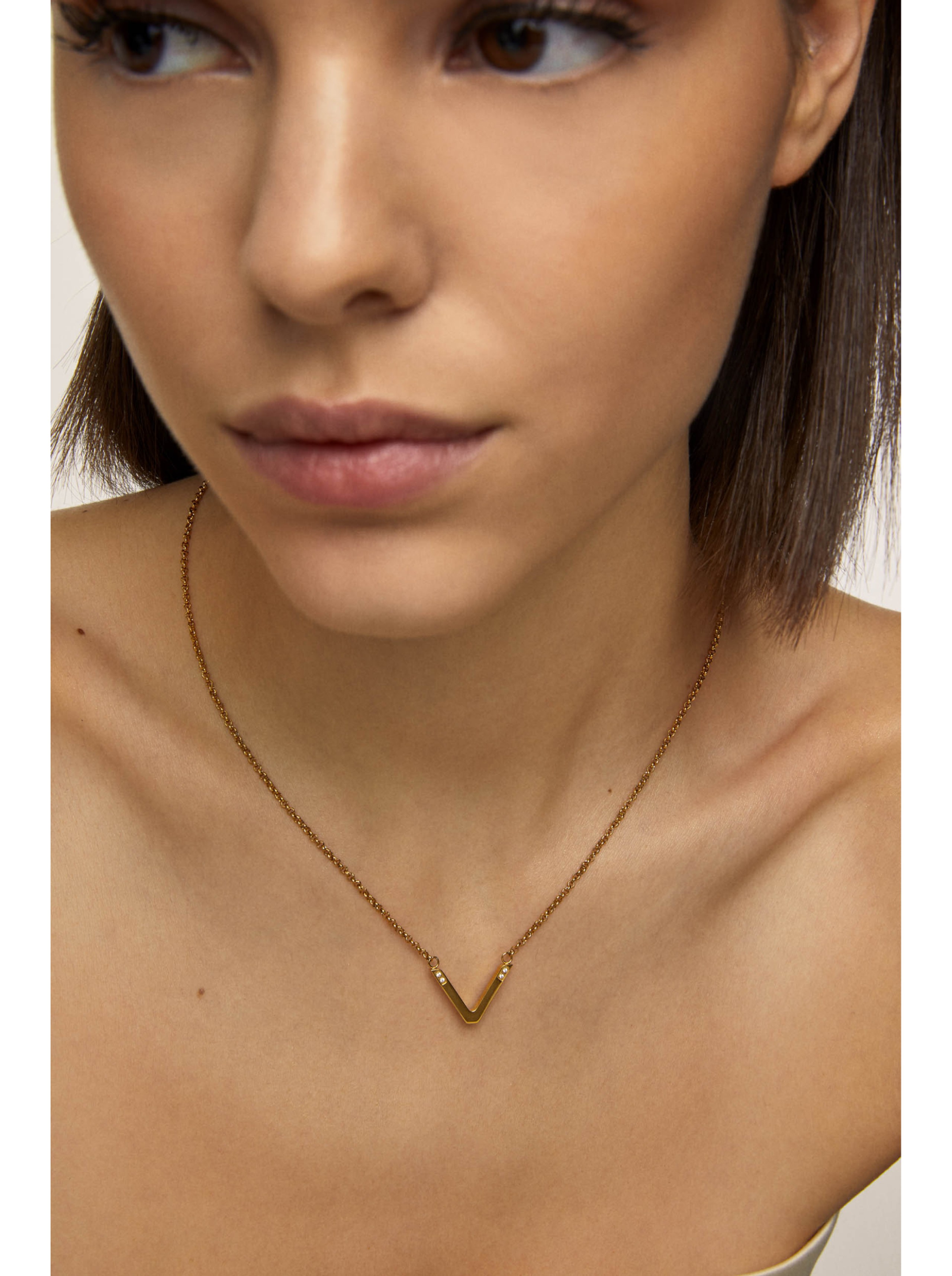 Colar One Neckmess Brave