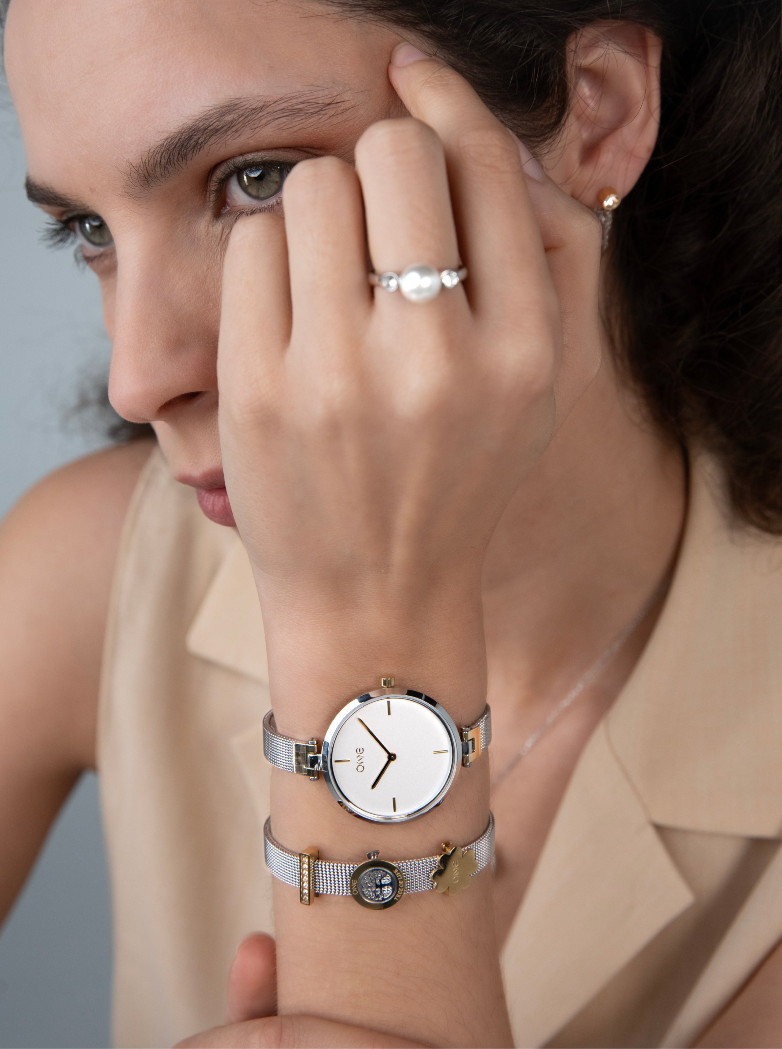 Box Reloj ONE Energy Plus