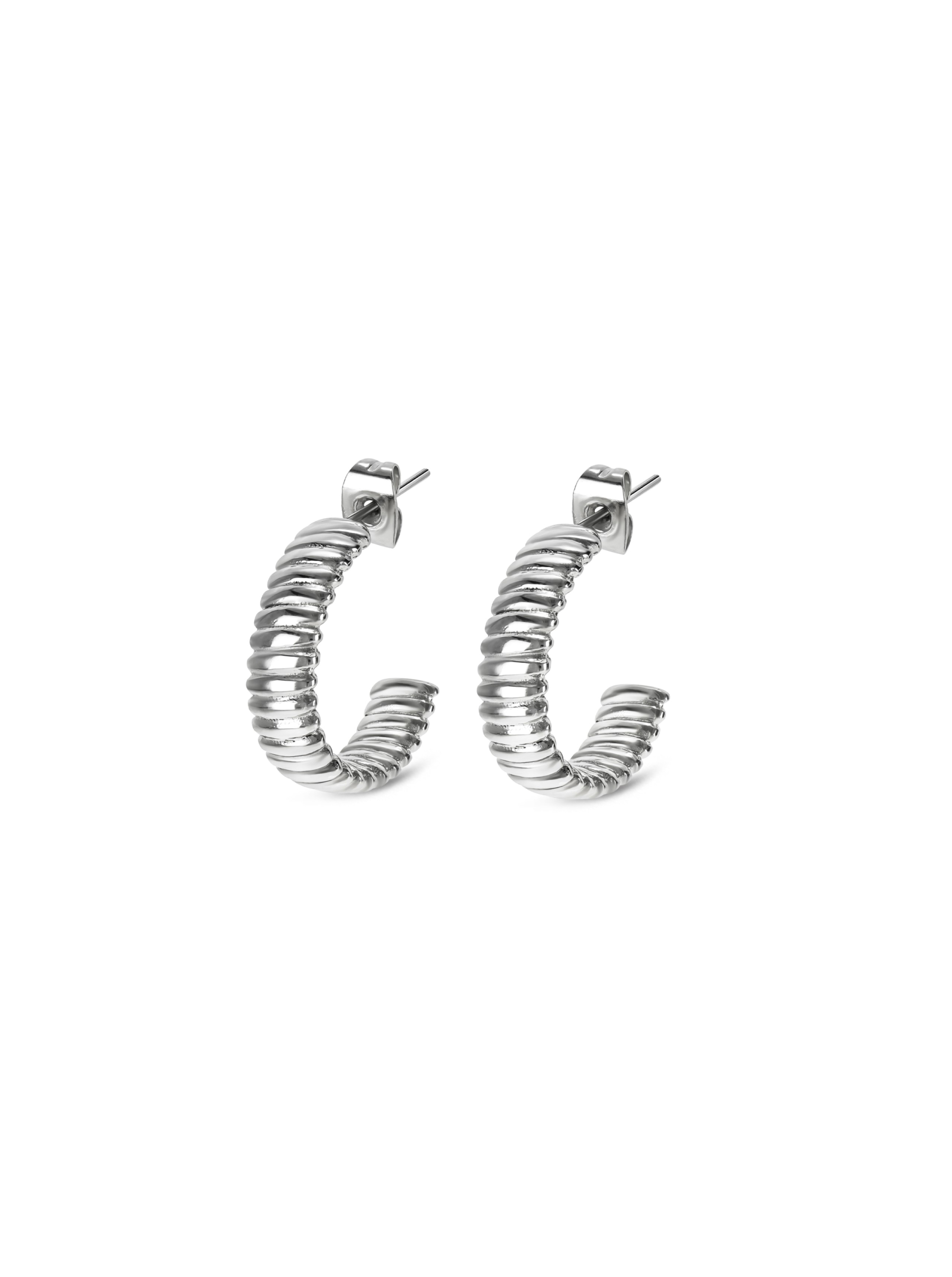 ONE Twisted Wavy Earrings
