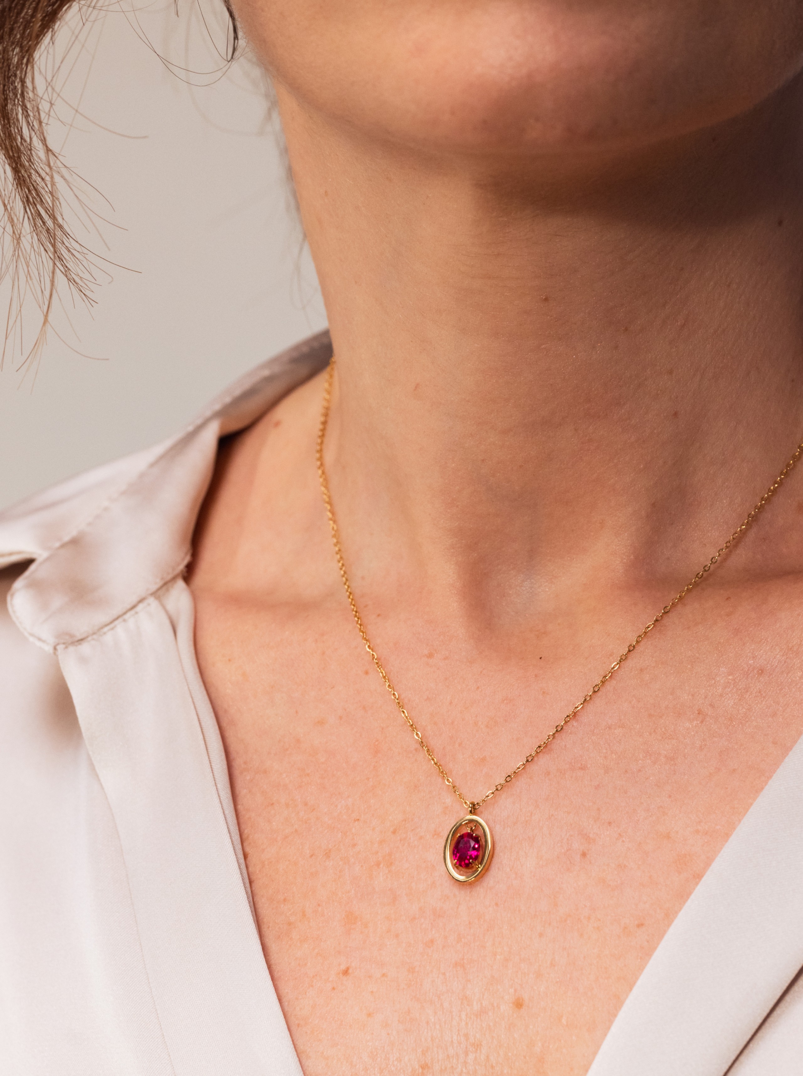 Collar Birthstone Julio - Pasión