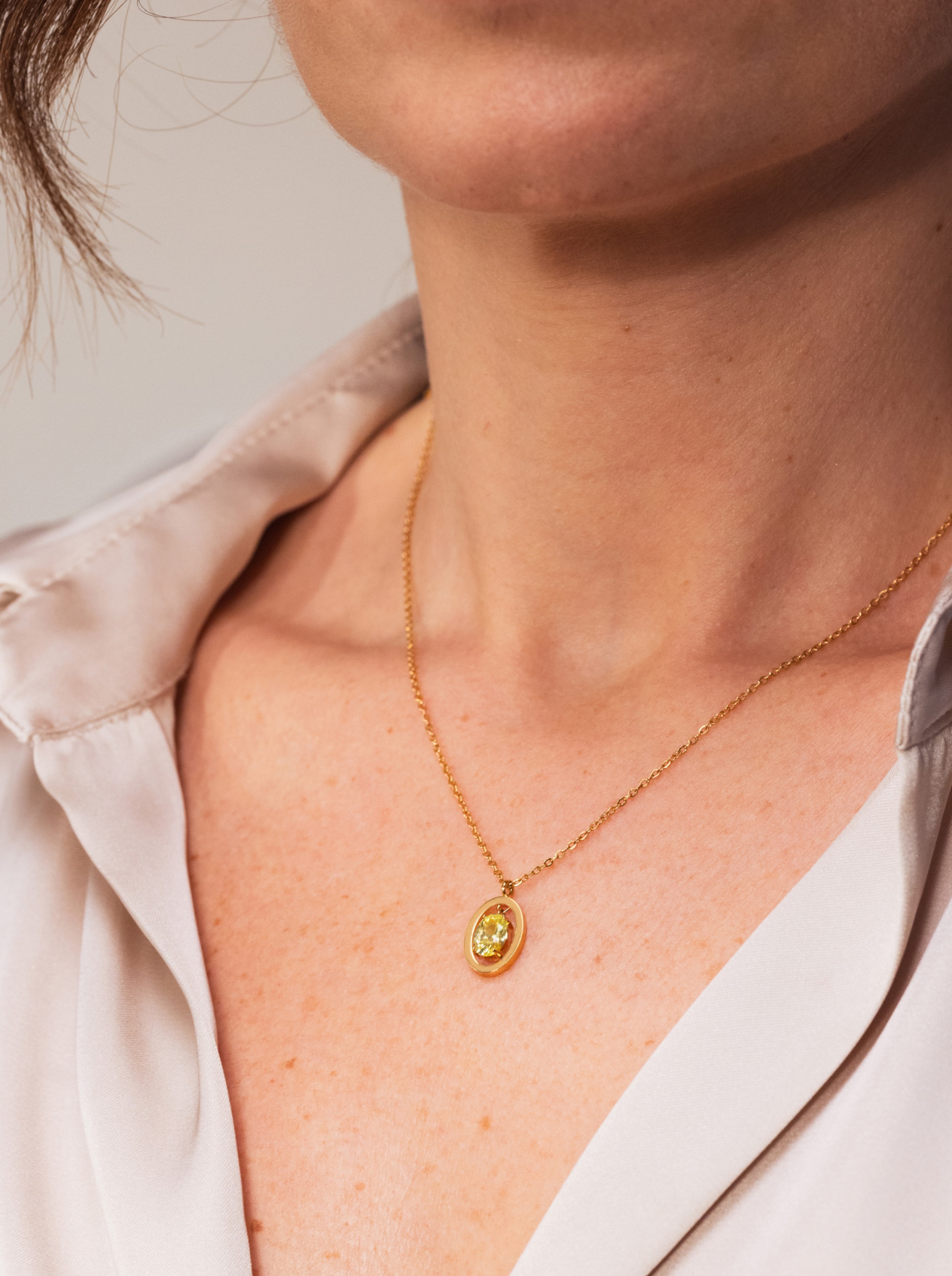 Collar Birthstone Agosto - Fuerza