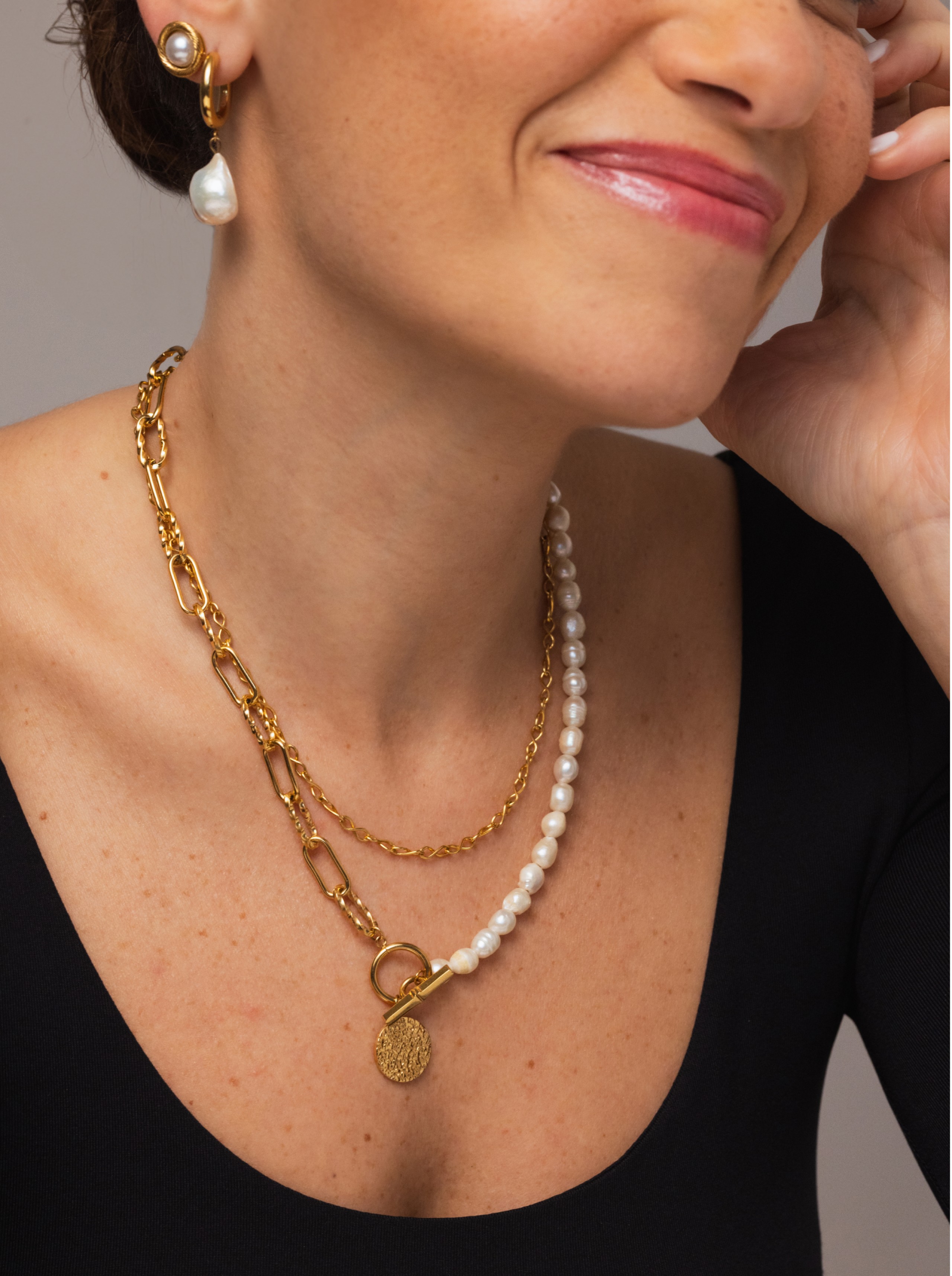 Colar One Neckmess Pearly