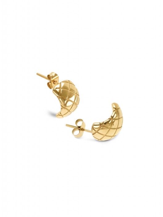 ONE Delightful Gold Earrings