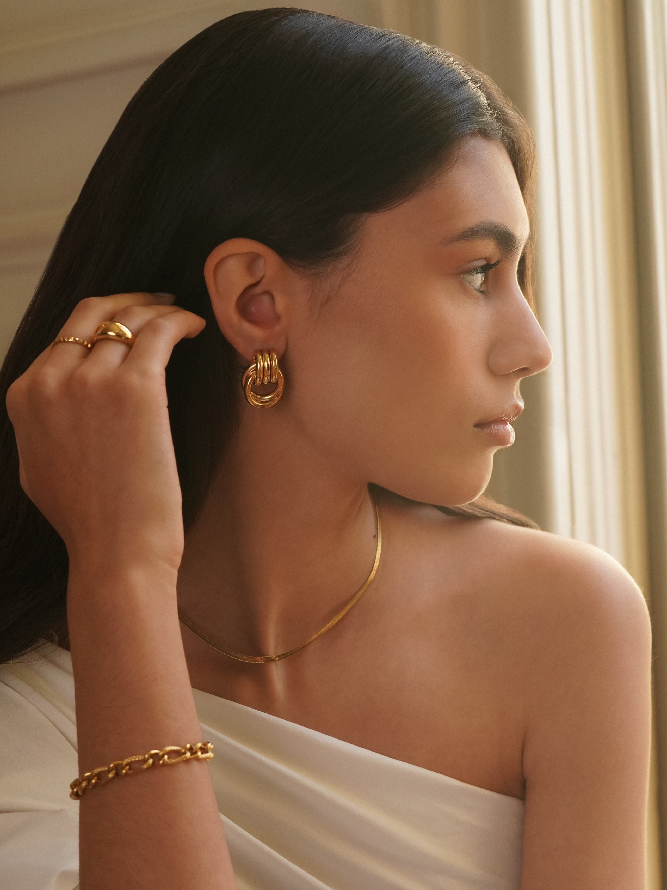 Colar One Neckmess Celestial Gold