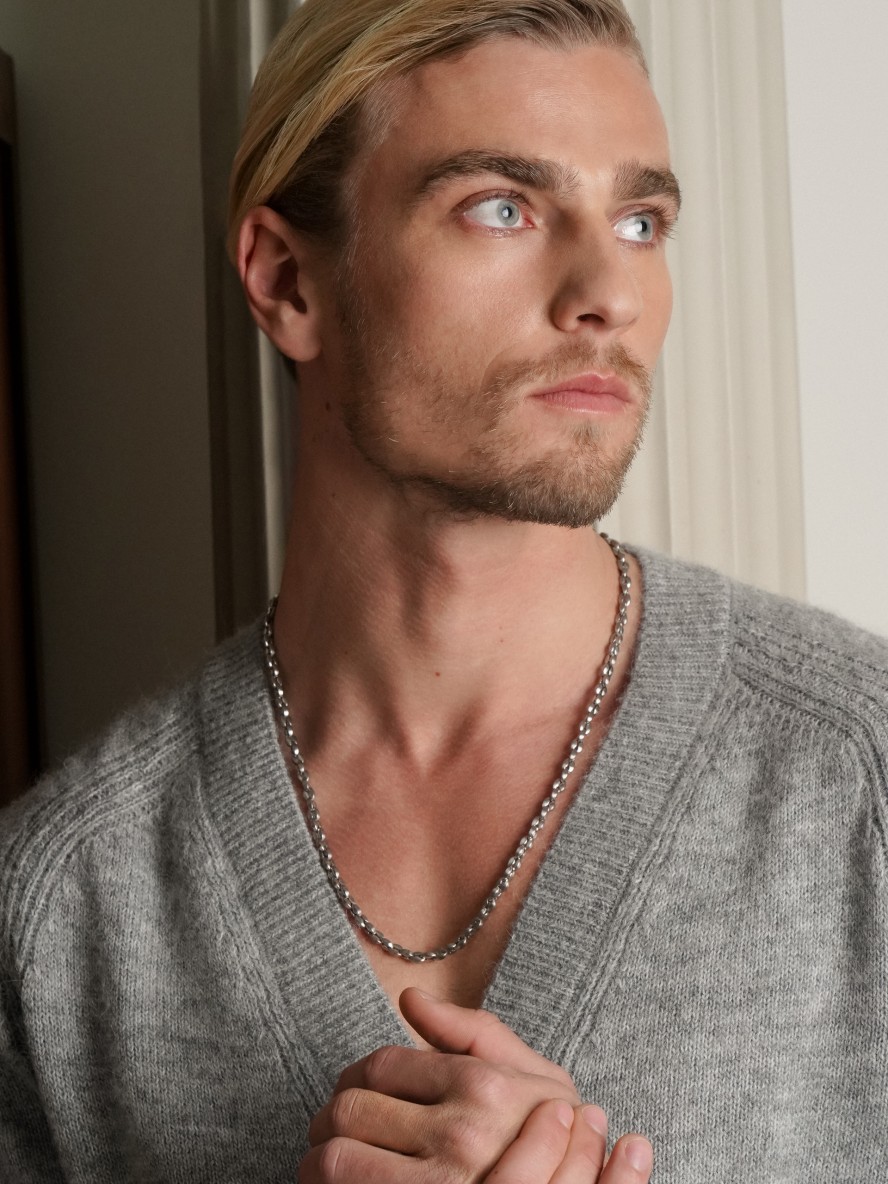 Collier One Men Iron