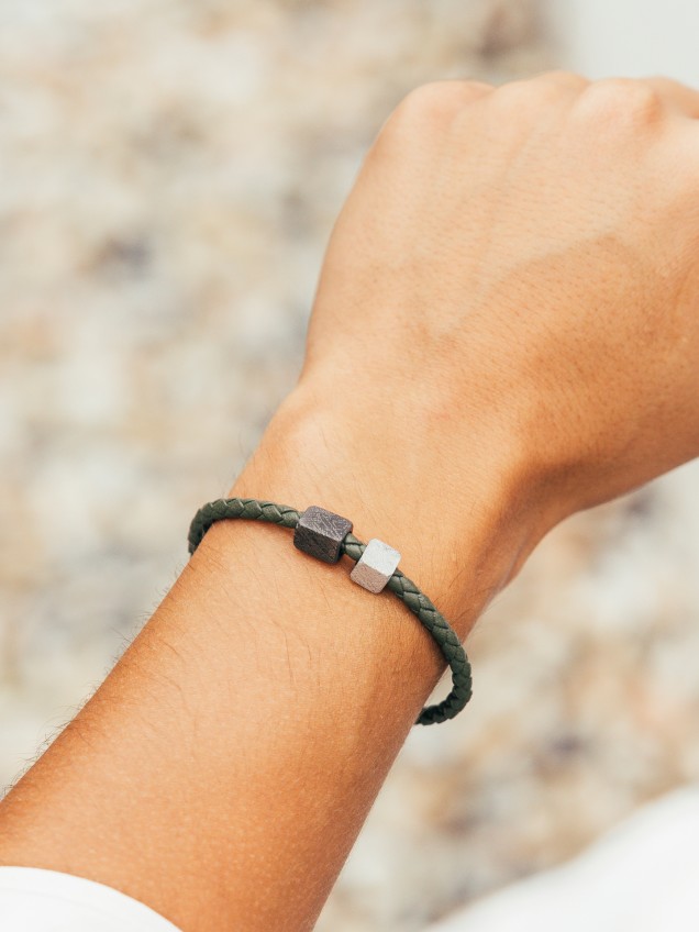 ONE Men Dark Gray Textured Note