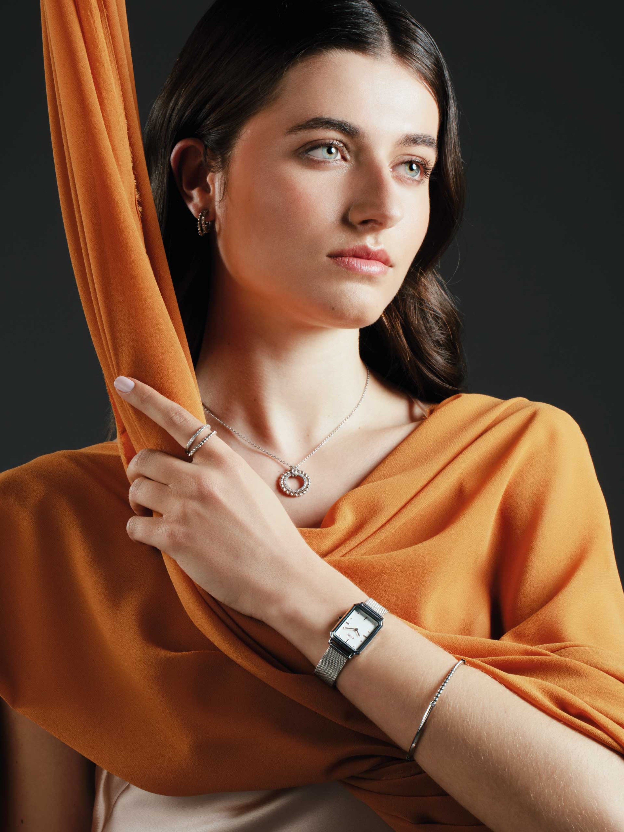 Manchetarmband Eén Zilverachtige Cirkel