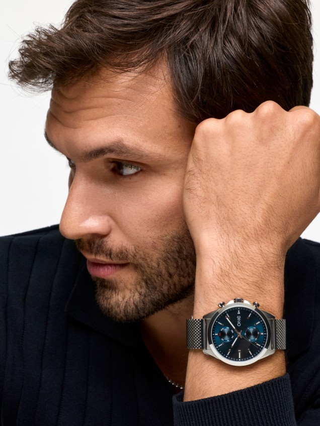 Box One Authentic Blue